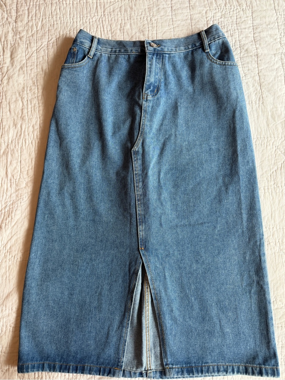 Women’s Medium Wash Jeans Skirt